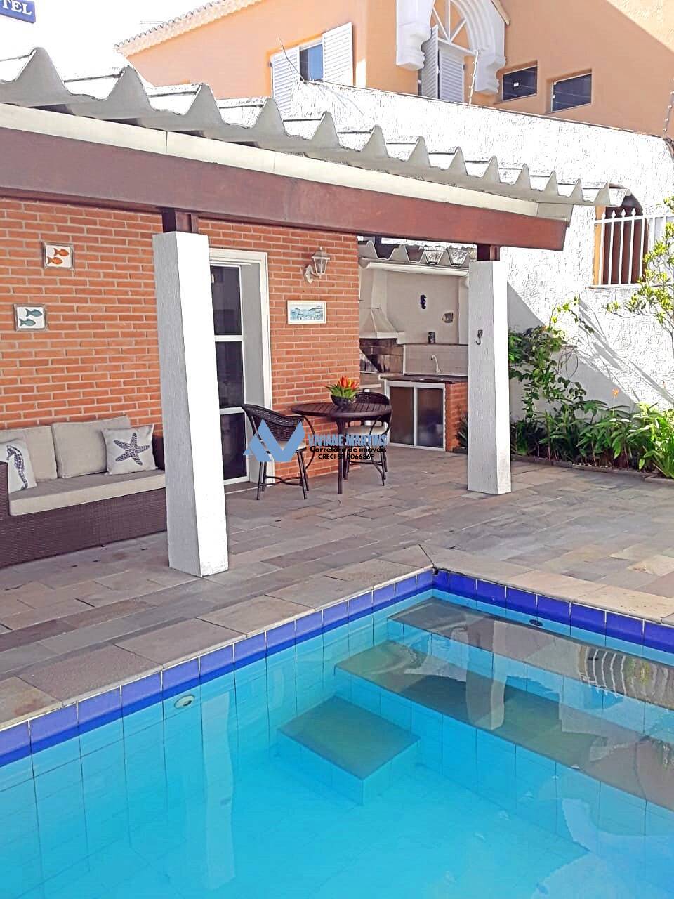 Casa, 5 quartos, 178 m² - Foto 1